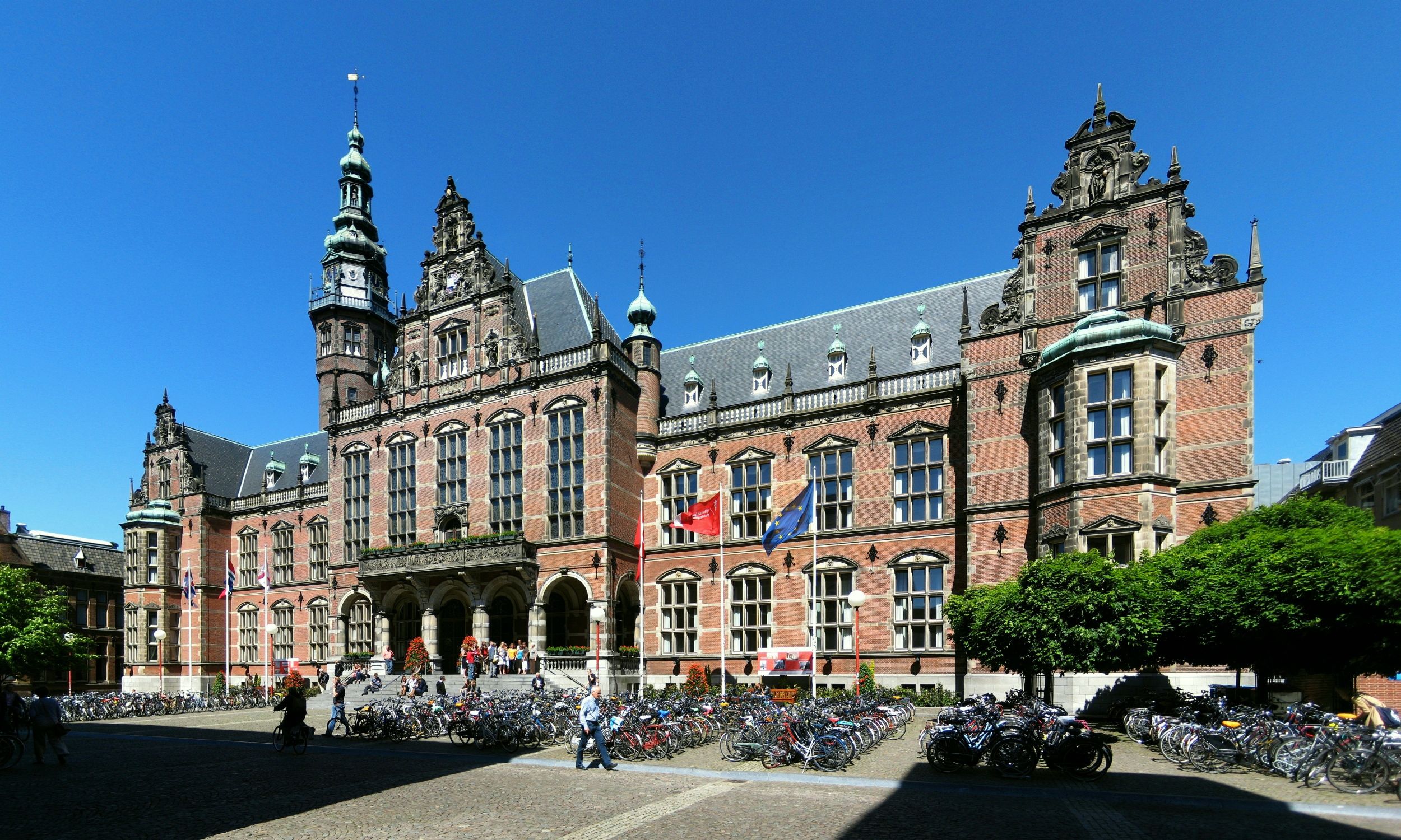 Universiteit Leiden
